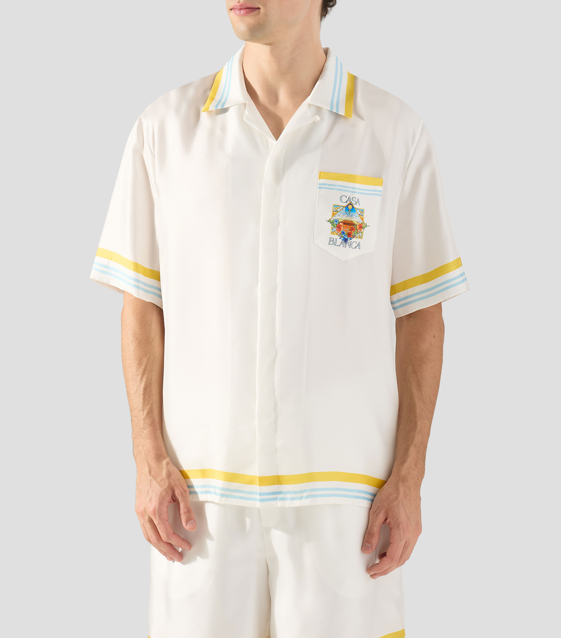 Camisa de rayas y manga corta Hombre